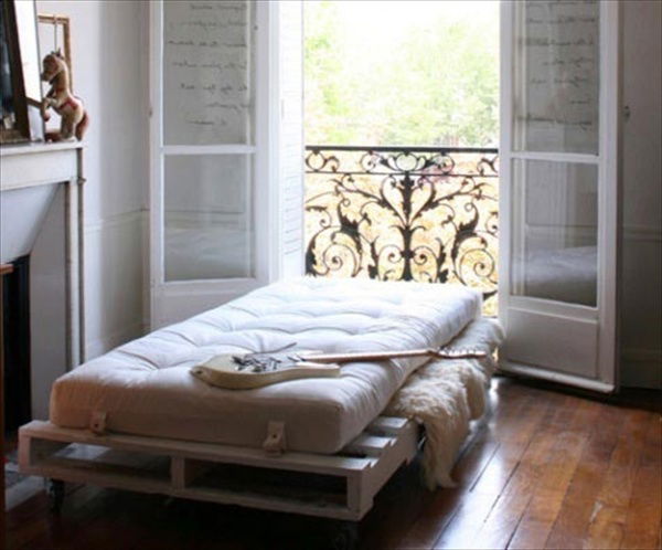 Endless Creativity and Chic Pallet Bed Ideas  Pallet Furniture Plans