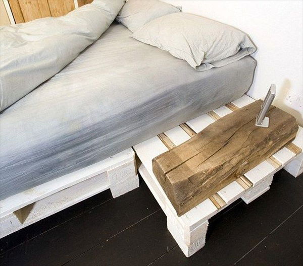 How To Make A Platform Bed Frame From Pallets, Bed... - Amazing Wood ...