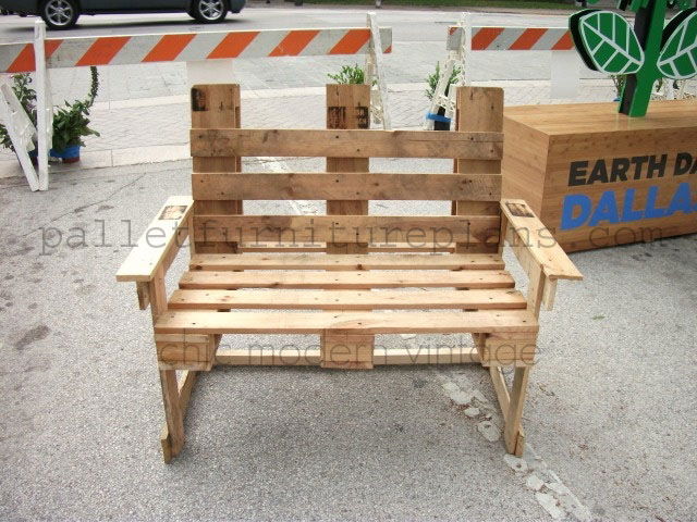 DIY Pallet Chair Collection | Pallet Furniture Plans