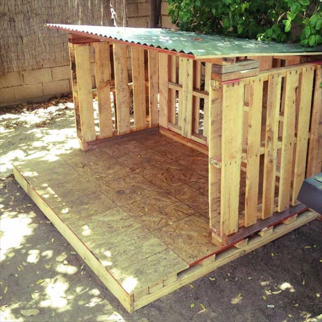 Pallet Playhouse for Kids from Reclaimed Wood  Pallet Furniture Plans