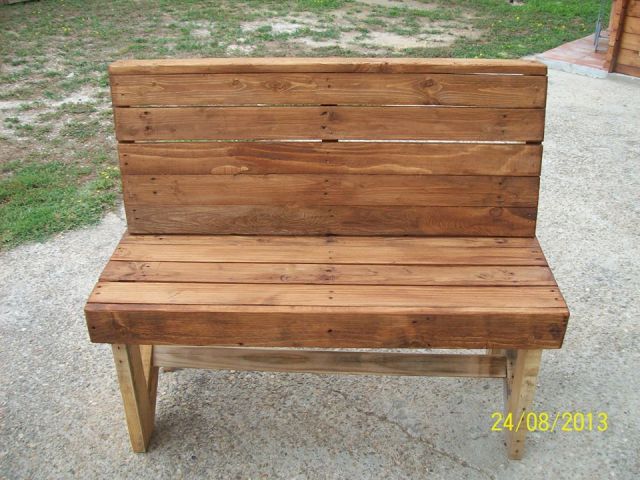 DIY Pallet Bench Instructions  Pallet Furniture Plans