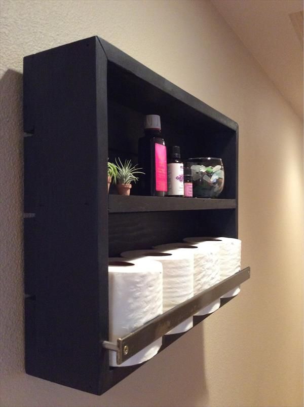 recycled pallet bathroom shelf