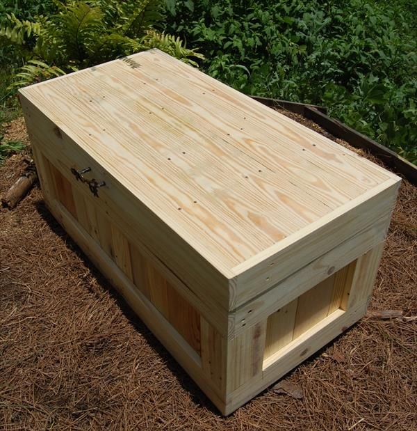  storage trunk toy box hope chest diy pallet storage chest diy pallet