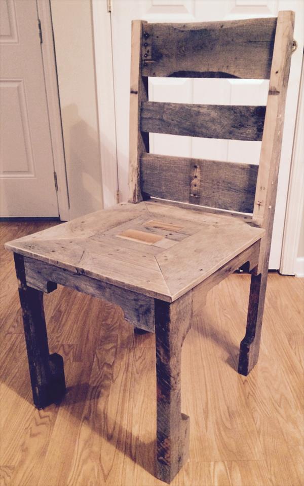 DIY Pallet Dining Chair | Pallet Furniture Plans