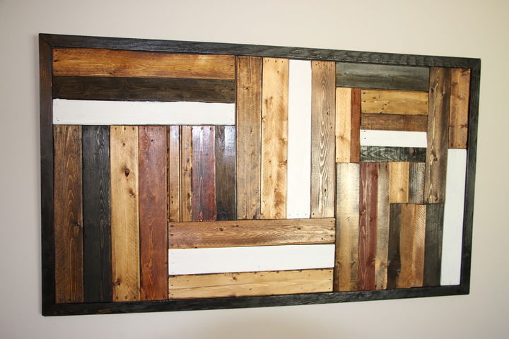 repurposed wooden pallet wall art