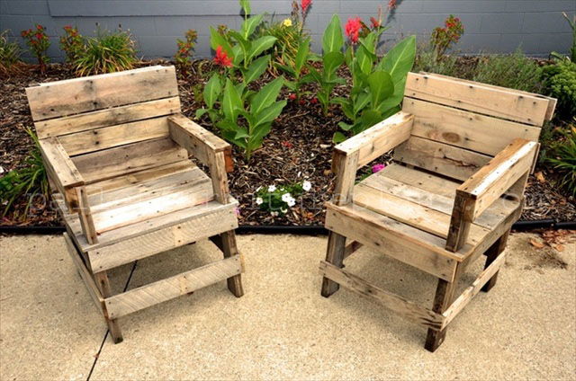 DIY Pallet Chair Collection | Pallet Furniture Plans