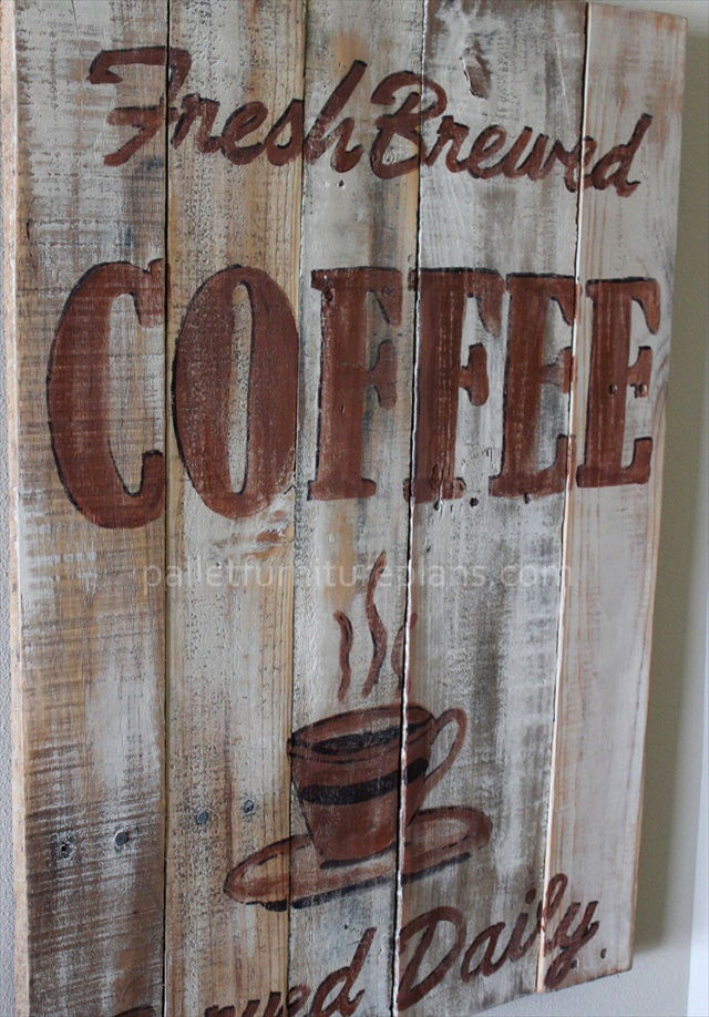 Coffee Signs Made of Pallets | Pallet Furniture Plans