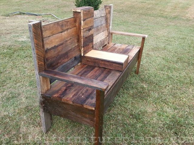 DIY Outdoor Pallet Bench
