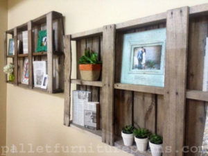 DIY Pallet Shelves to Manage Your Things | Pallet Furniture Plans