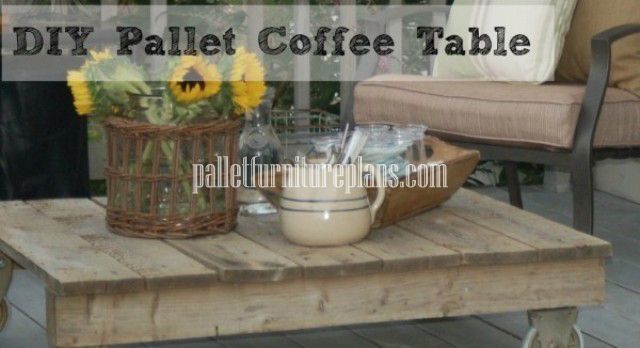 Recycled Pallet Coffee Table for Outdoor