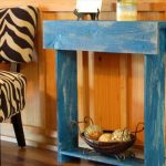 recycled pallet entry table