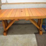 recycled pallet outdoor table