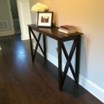 repurposed pallet hall way table