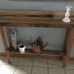 upcycled pallet entry way table