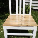 refurbished pallet chair