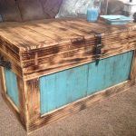 recycled pallet storage chest