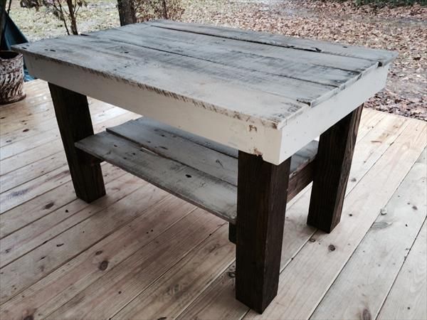Diy White Rustic Coffee Table Pallet, Black And White Rustic Coffee Table