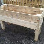 recycled pallet planter box