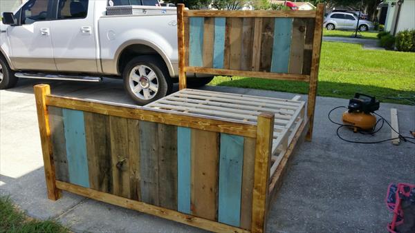 DIY Rustic Style Pallet Twin Bed | Pallet Furniture Plans