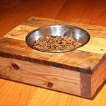 no-cost awesome wooden dog feeder